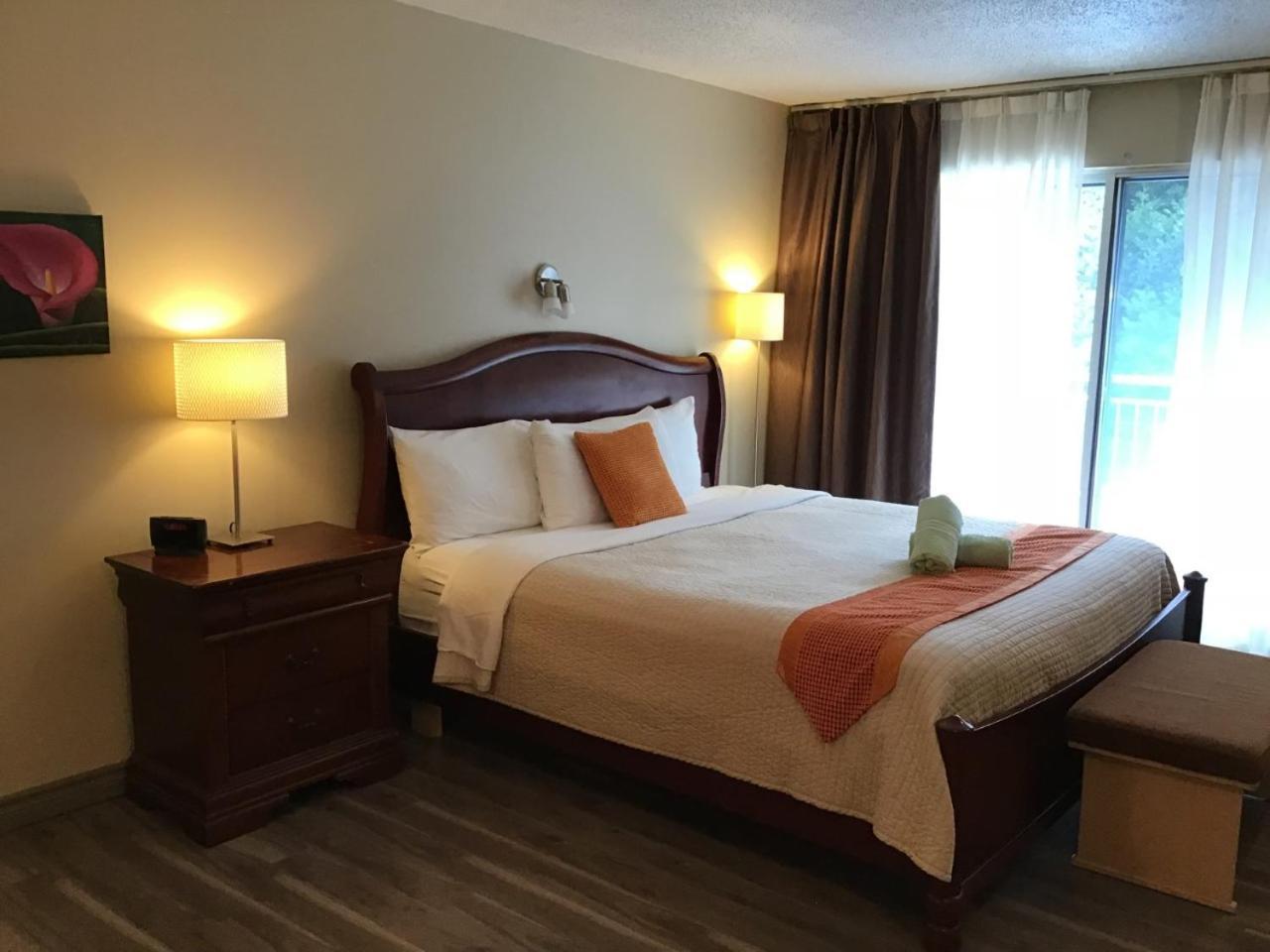 Excelsior Hotel Spa Sainte-Adèle Екстериор снимка